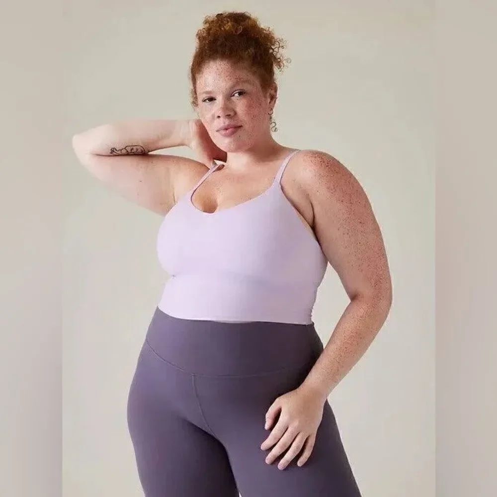 Athleta Elation V-neck Crop D/DD